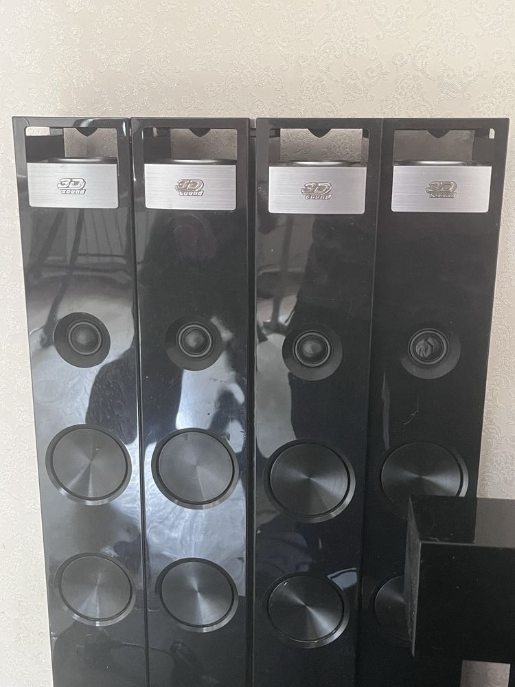 Домашний кинотеатр LG , модель - HX906TX