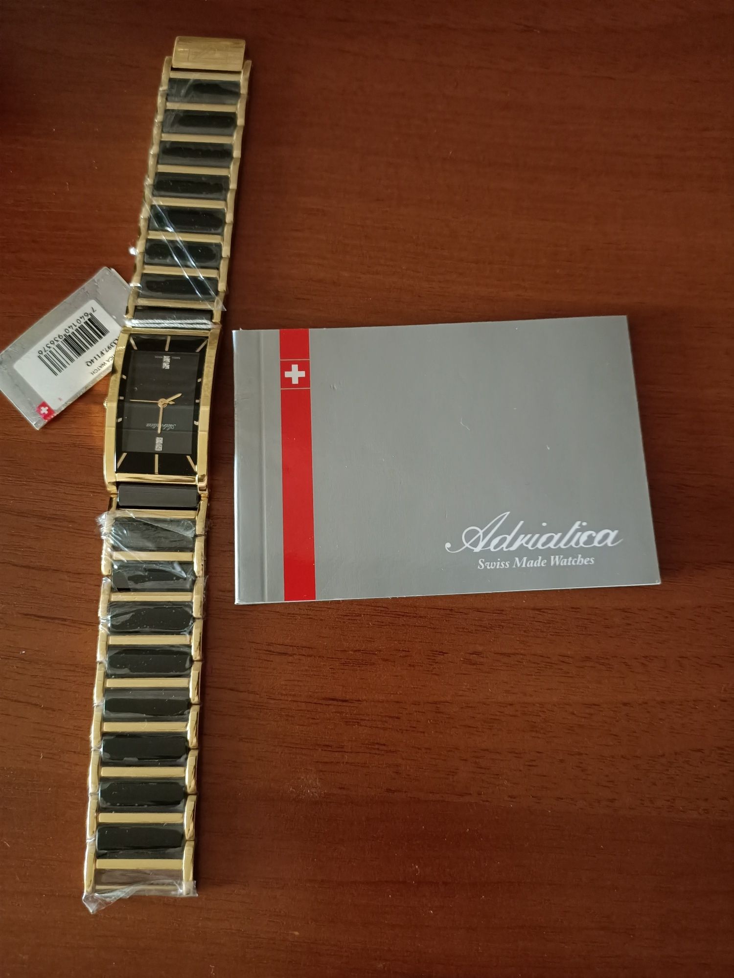 Продам часы женские ADRIATIKA