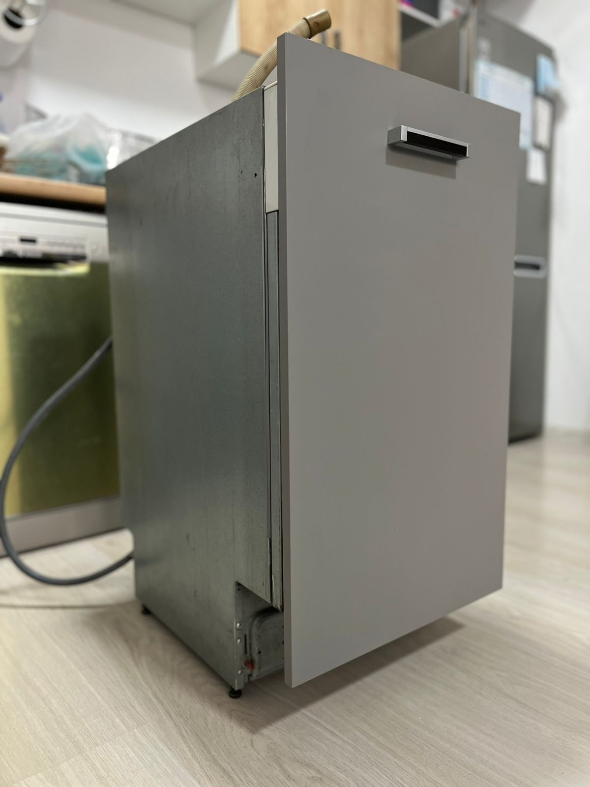 Встраиваемая посудомоечная машина Ariston CIS LI 420