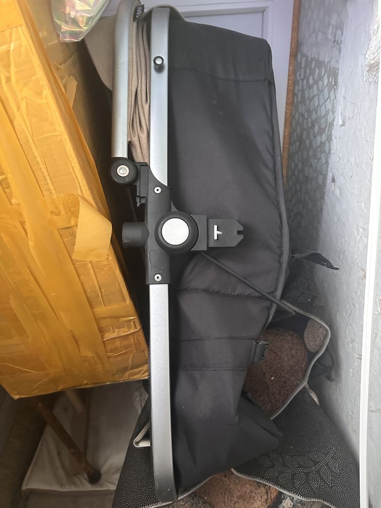 Продам детскую коляску