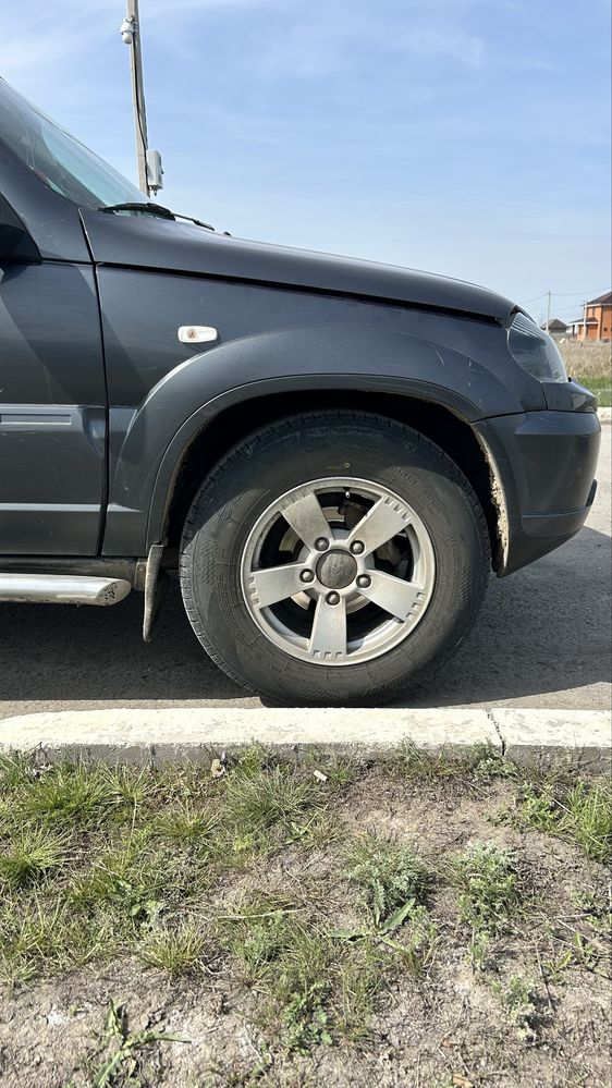 Продам резину шины R 16 / 75 / 215