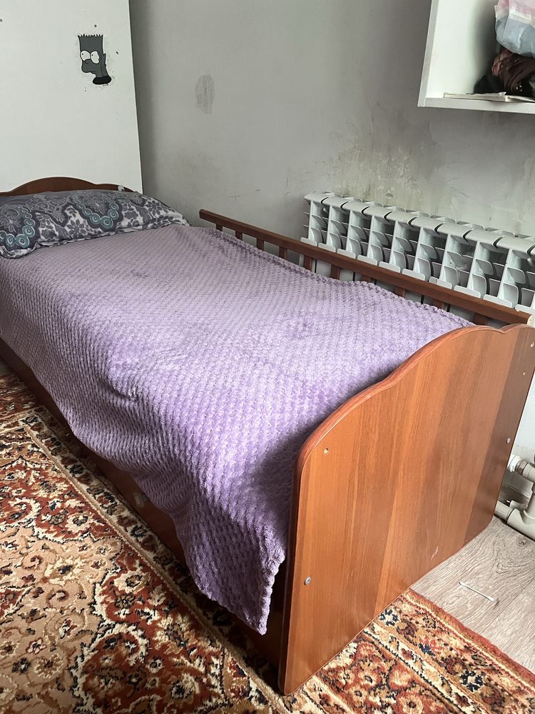 Продам детскую кровать, без манежа