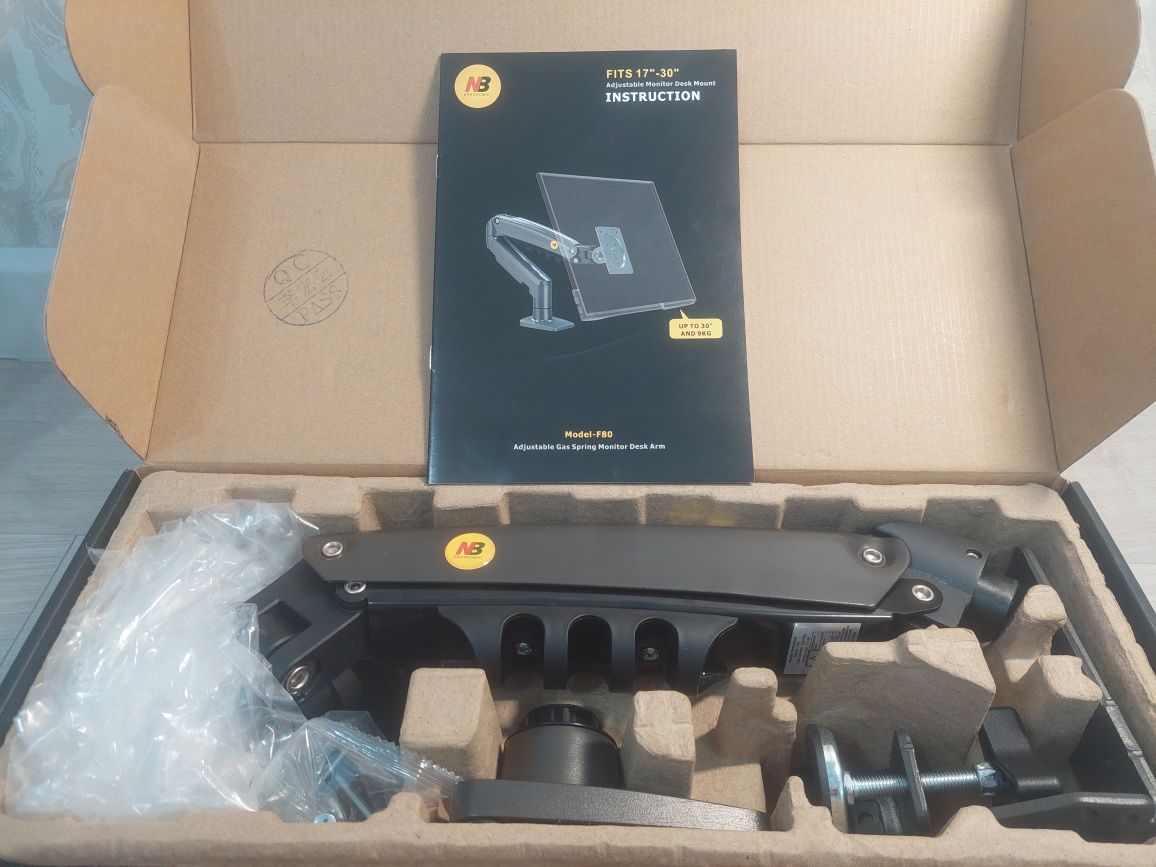 Кронштейн NB MODEL-F80 для монитора