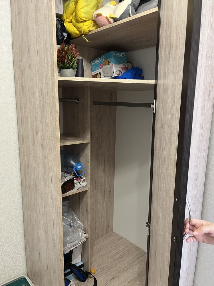 Шкаф для прихожий треуголник