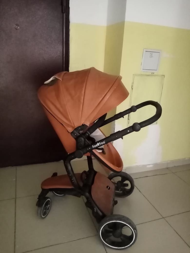 Коляска в хорошем состаянием