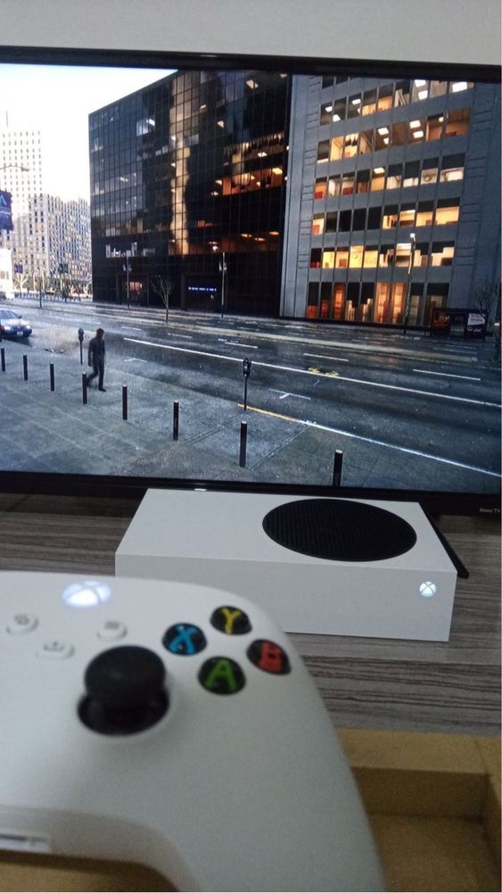 Продам Xbox series S, 512 гб
