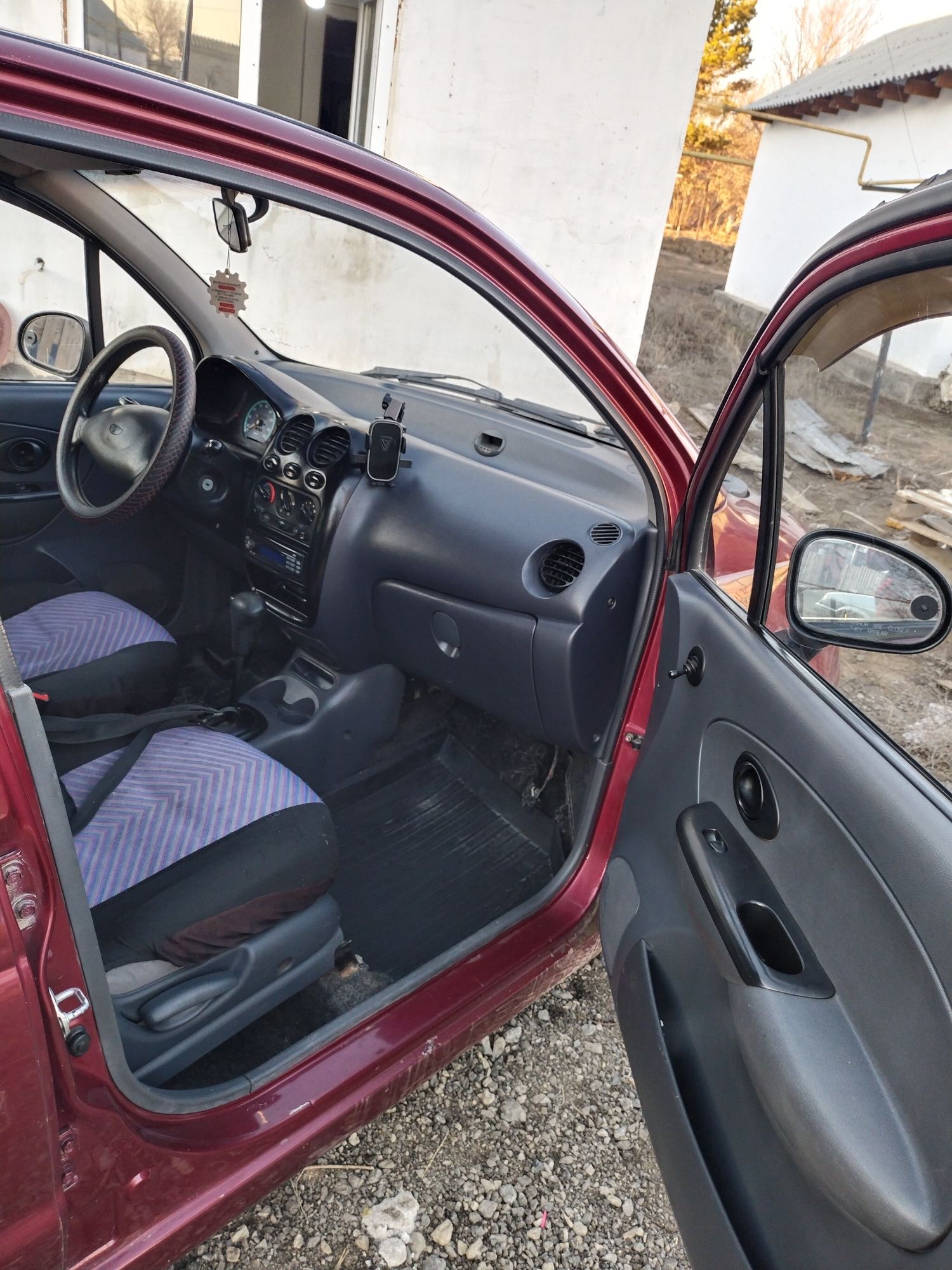 Продам Daewoo Matiz 2007 года, объём 0.8 в хорошем состоянии.