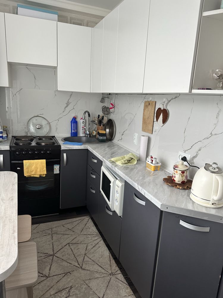 Продам 3 - комнатную квартиру