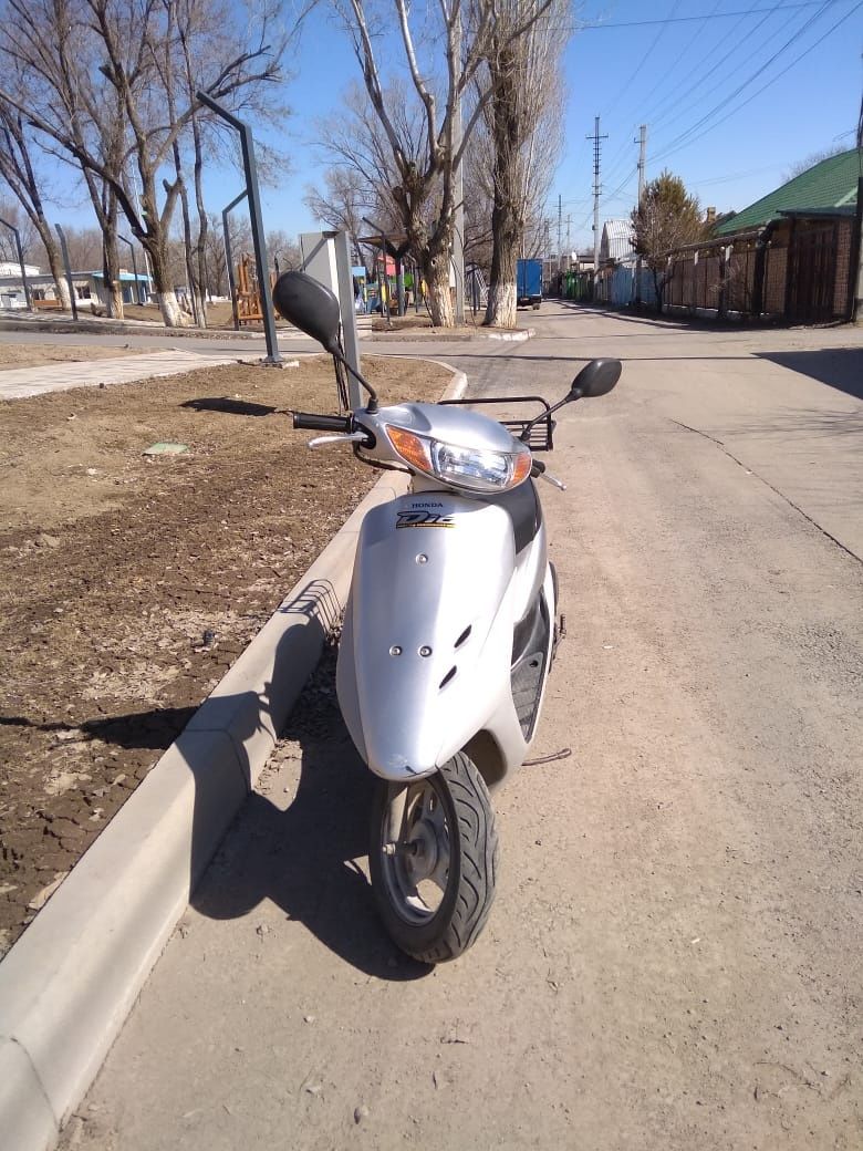 Продам Скутер Honda Dio 34