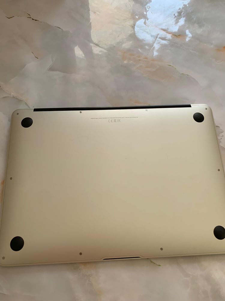 Продам Macbook air Макбук