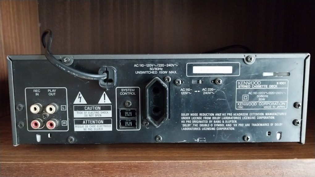 CD-проигрыватель  TEAC  .