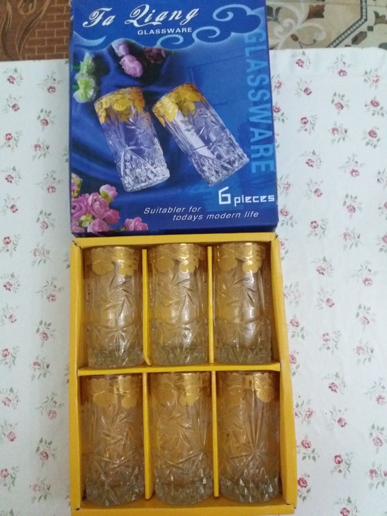 стаканы разные Листай