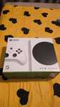 Продам Xbox series s