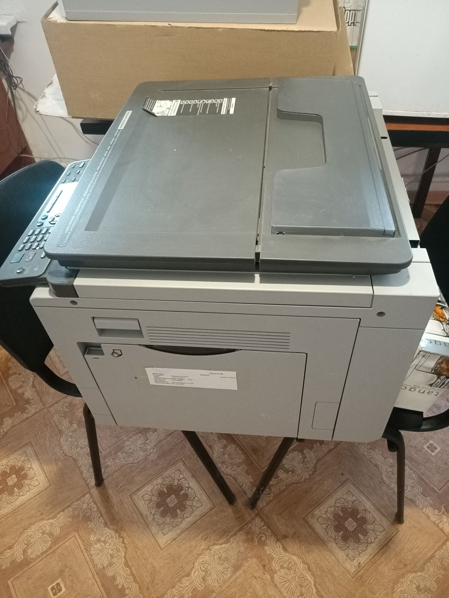 Продам ксерокс А3,А4 множительная машина  марка RICON