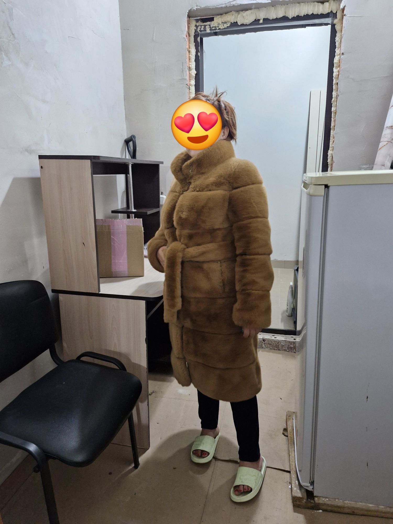Продается Шуба Пуховик