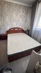 Продам двухспальную кровать с матрасом