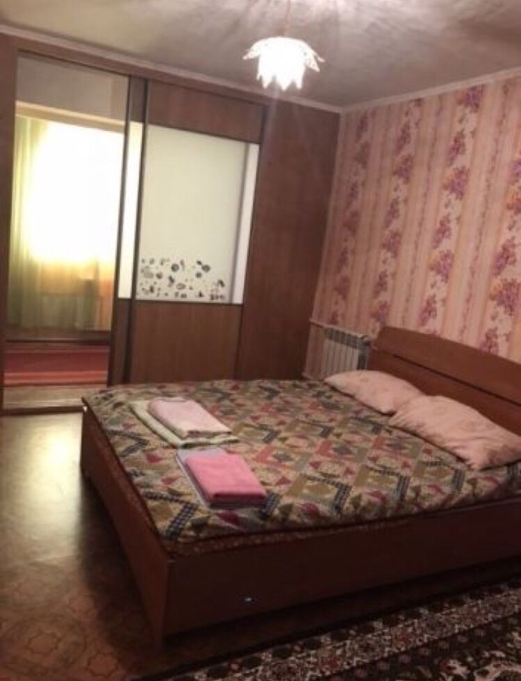 ПО ЧАСАМ  квартира Актобе Ажары 11 мкр. Изумруд. Космос/ 8 мкр.