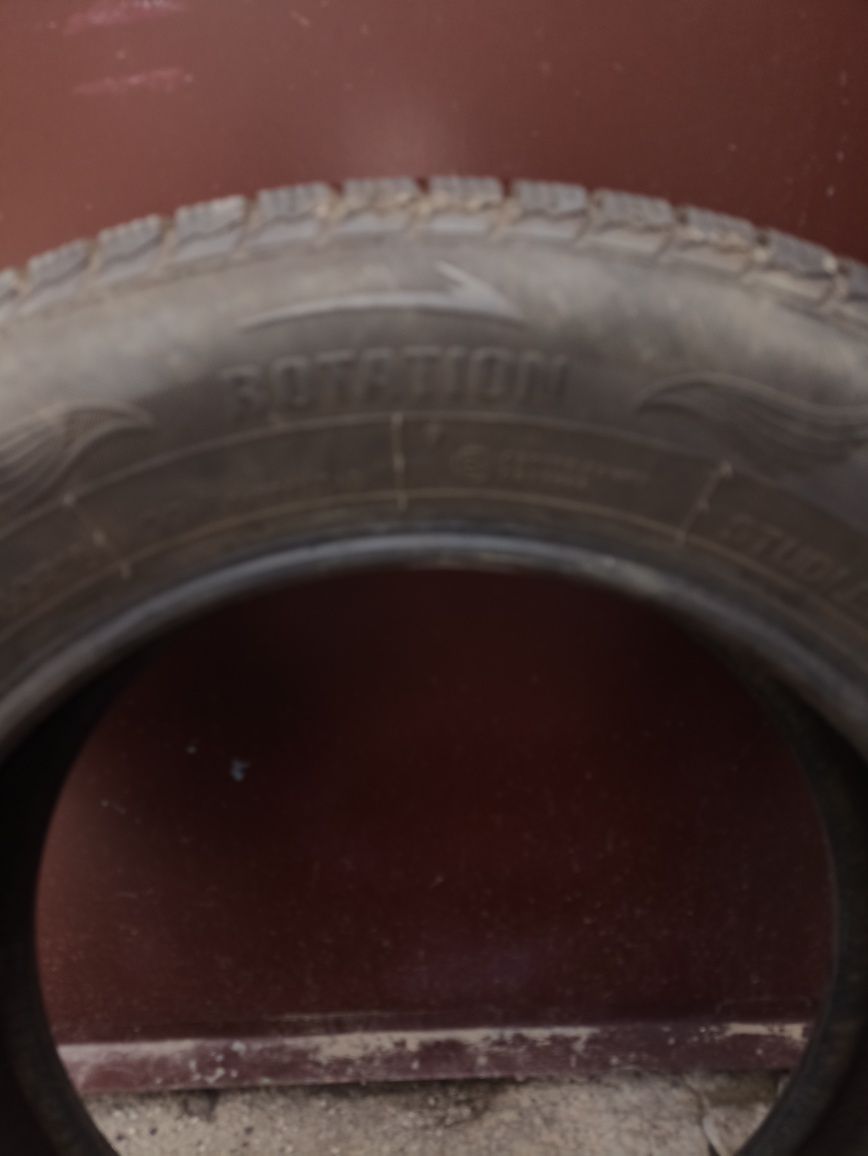 Шины 215/60 R16 новая