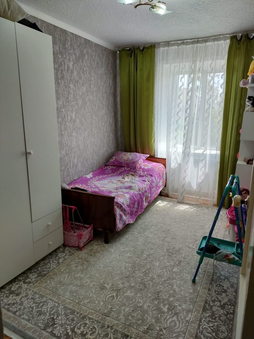 Продам 4х комнатную квартиру