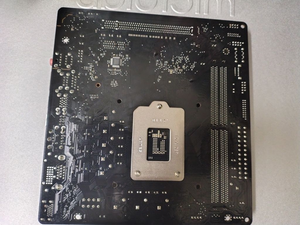 Продам материнку Asrock H510-M-HV5