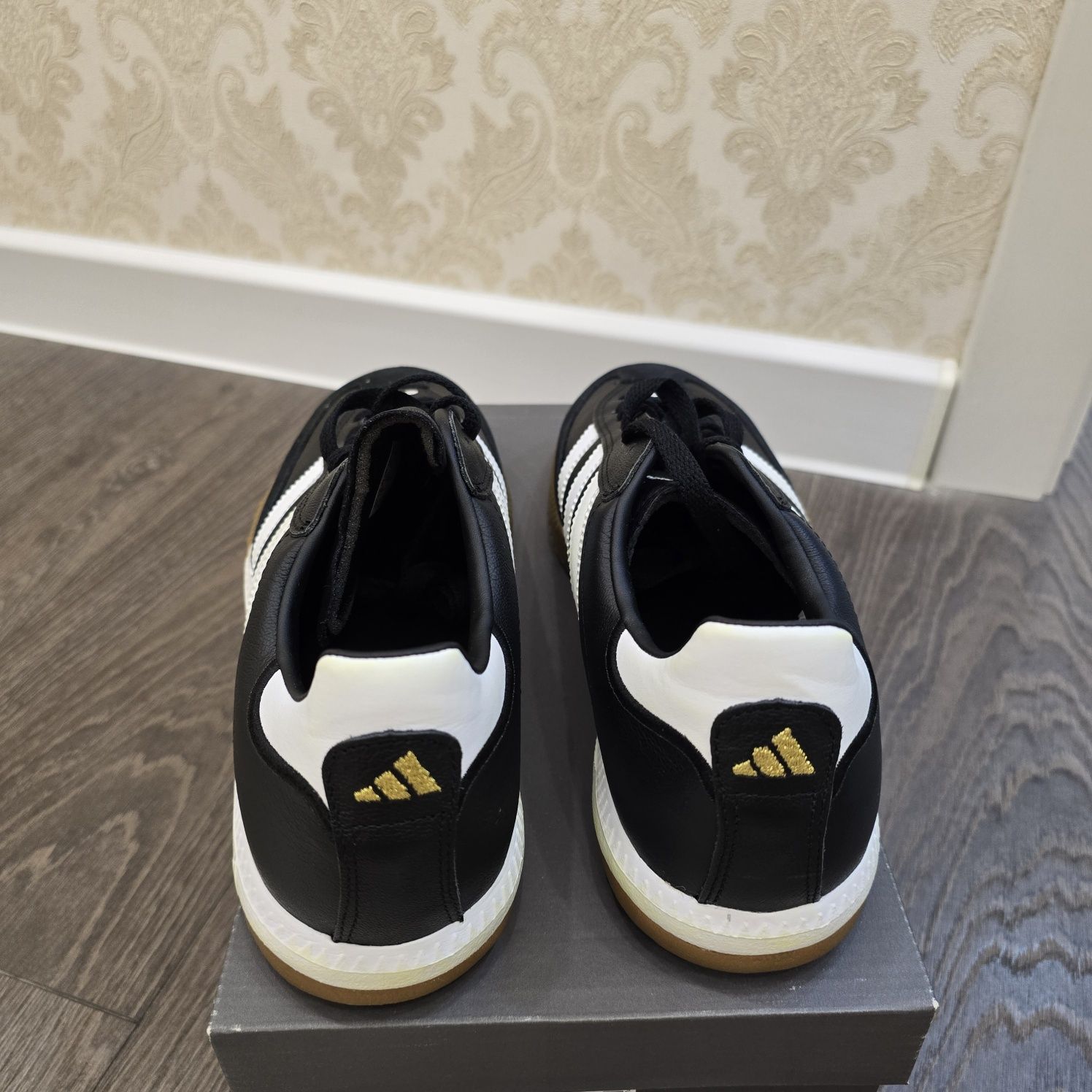 Adidas Samba millennium