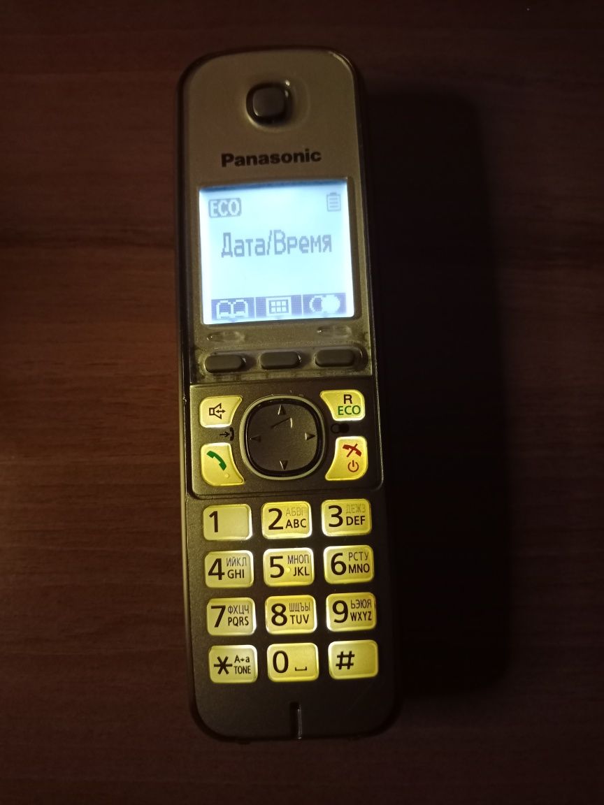 Радиотелефон Panasonic KX-TG6711