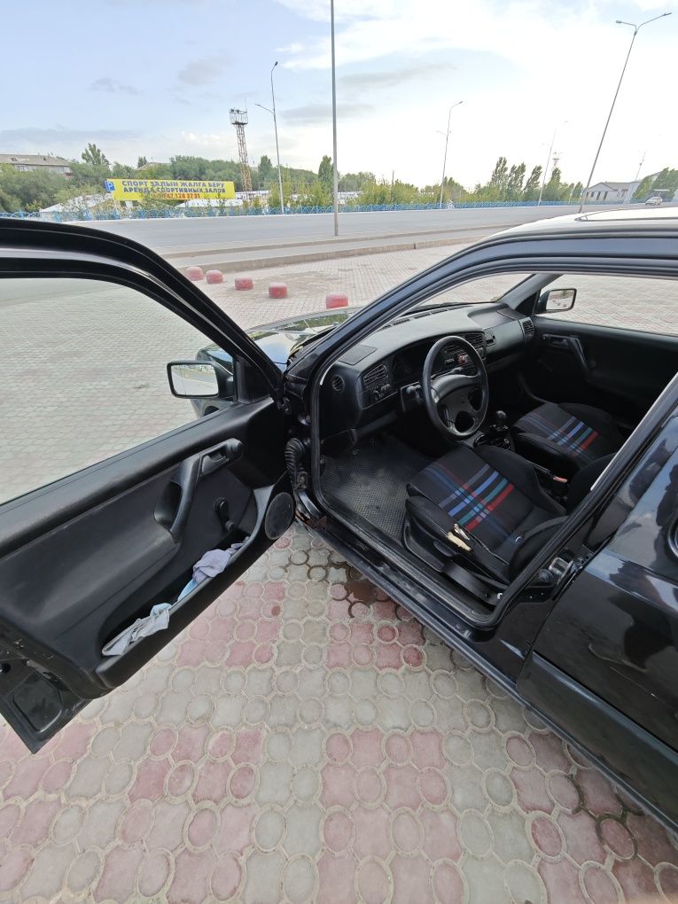 Гольф 3 1.8 моно, торг