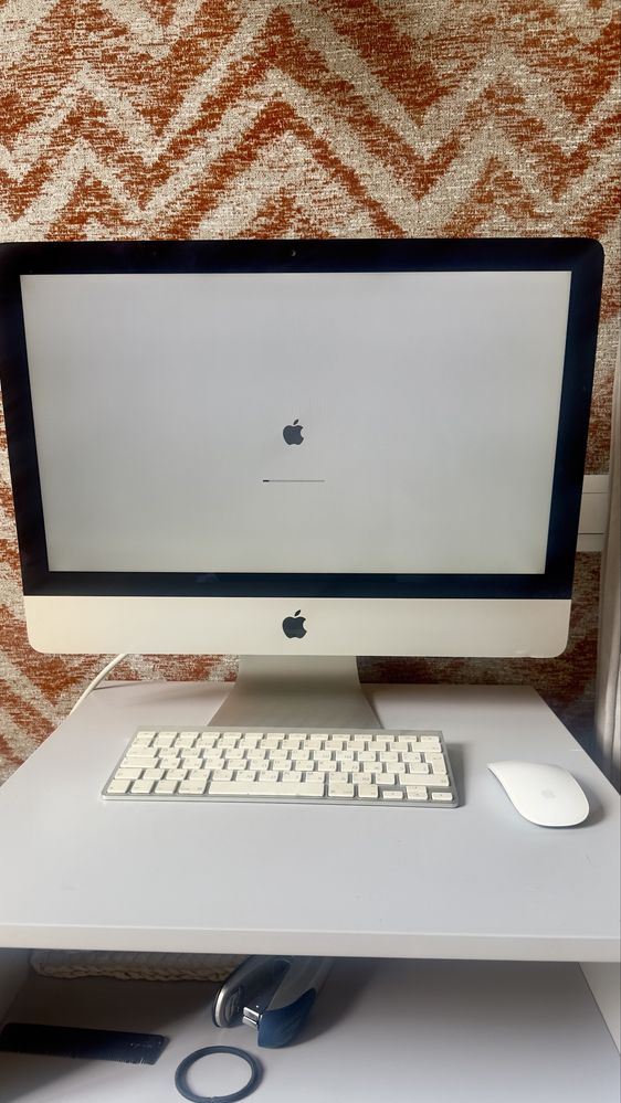 iMac 21.5” (Late 2012) в отличном состоянии