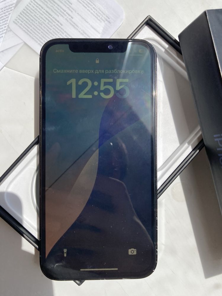 Продам Айфон 12pro в идеальном состояние