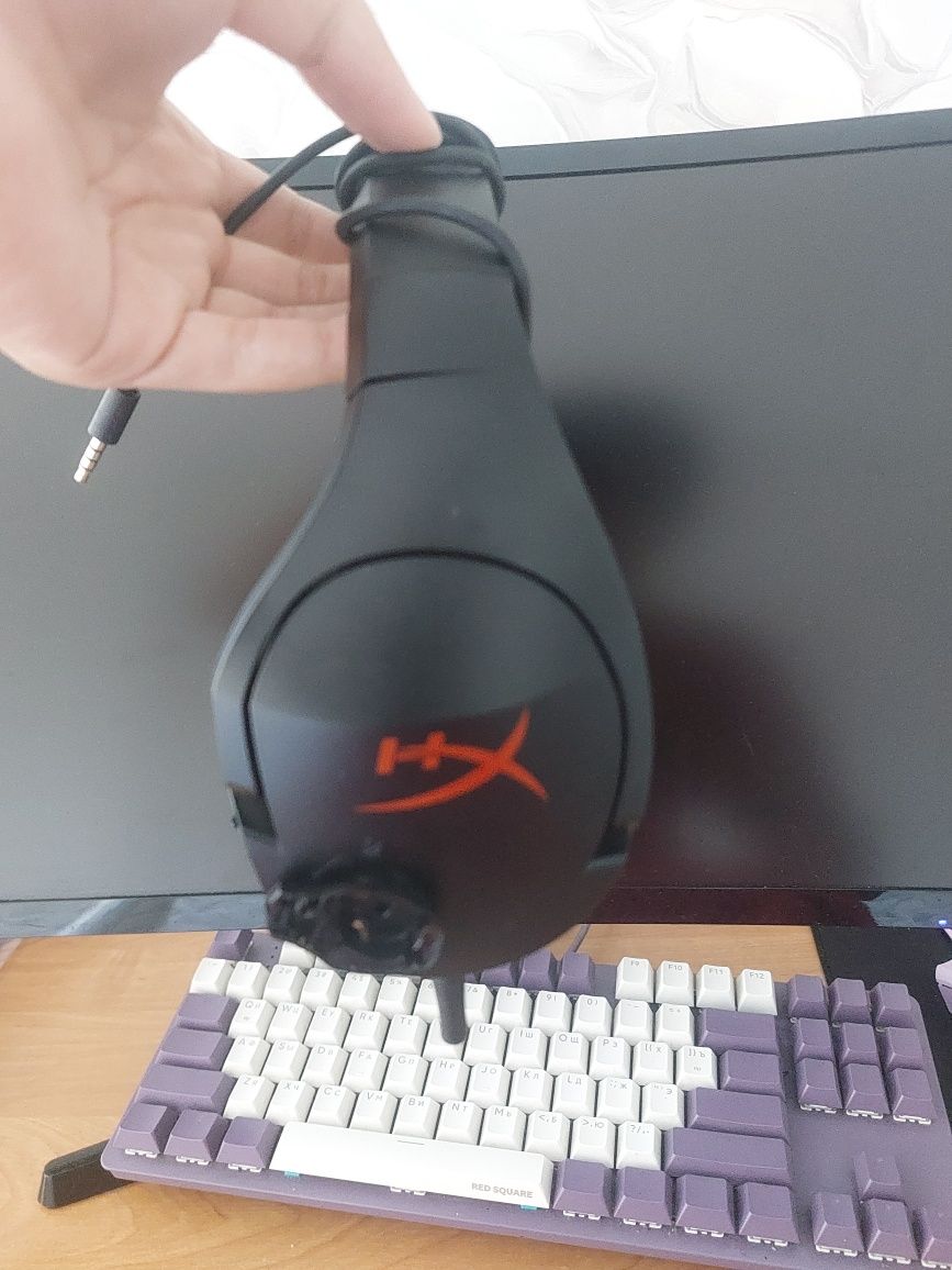 Продам наушники hayperX