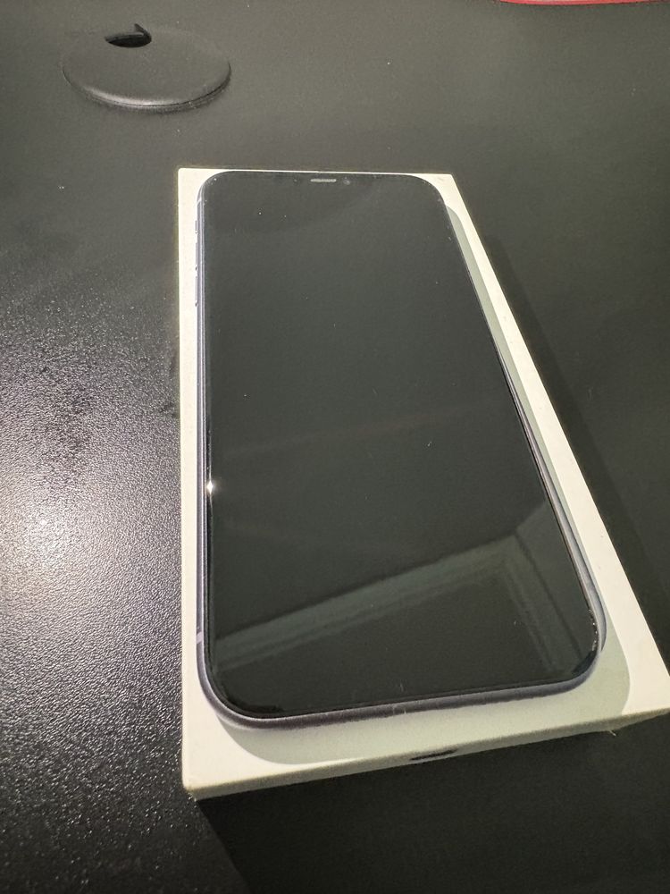 IPhone 11 64GB Purple
