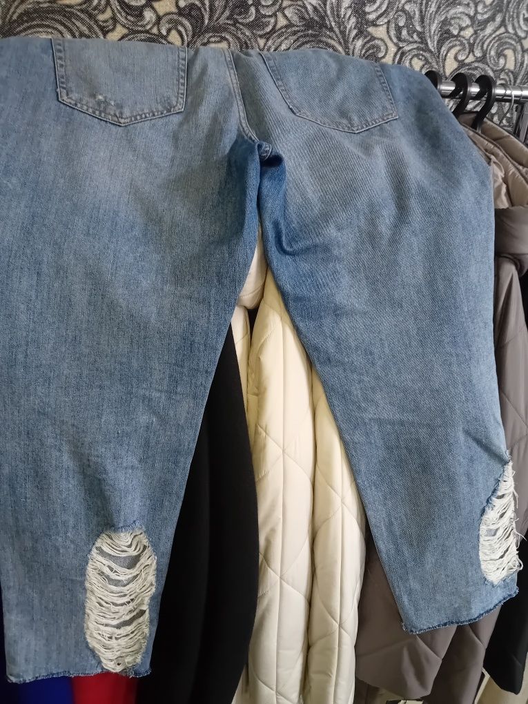 Продам джинсы стильные