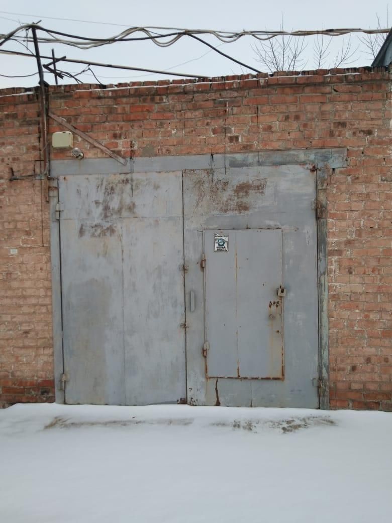 Продам гараж в центре