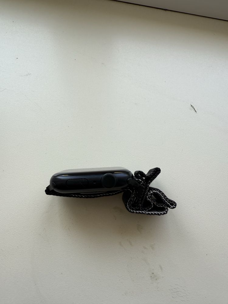 Продам apple watch se2 44mm