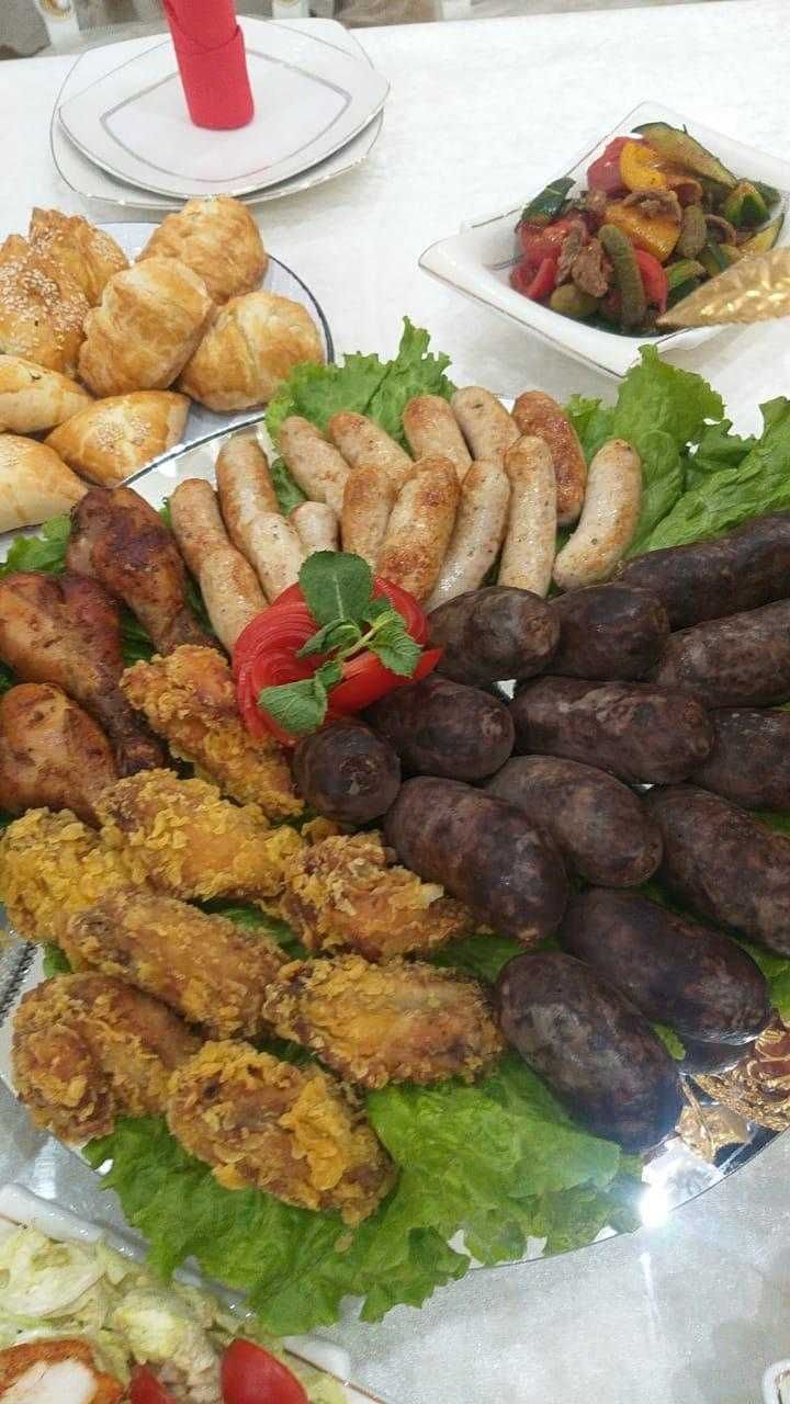 Колбаса, сосиски натуральный, домашнего приготовления
