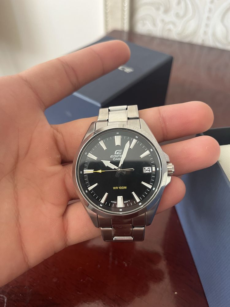 Продам часы Casio Edifice