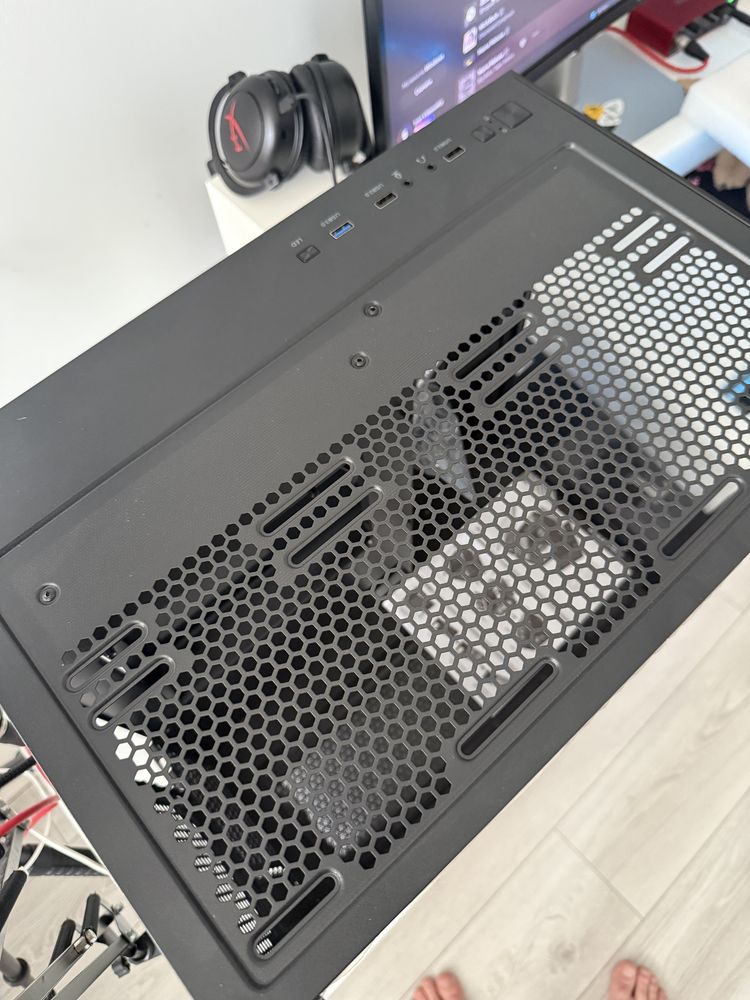 Корпус для ПК Huntkey S980