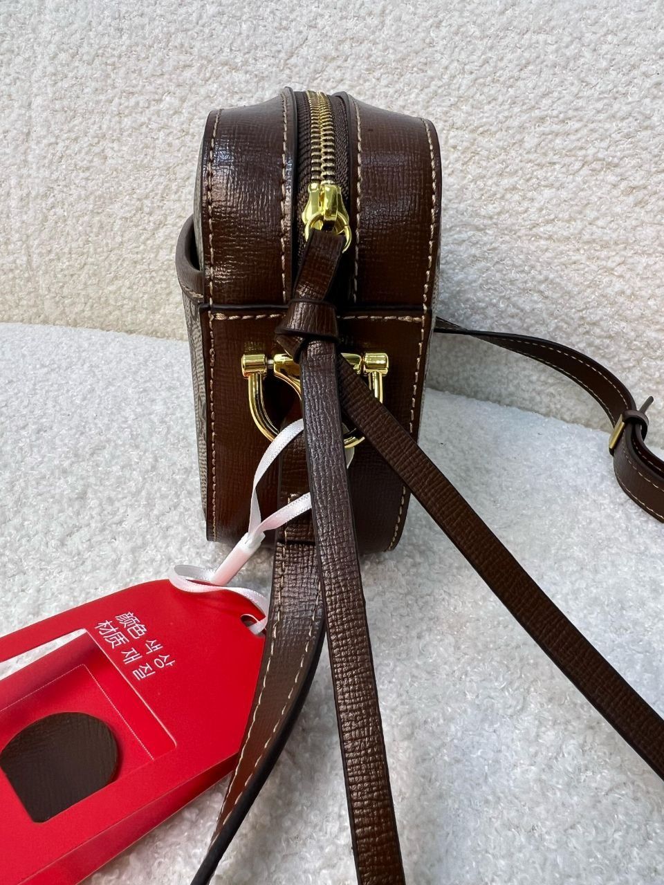 Сумка Gucci в фирменной подарочной коробке