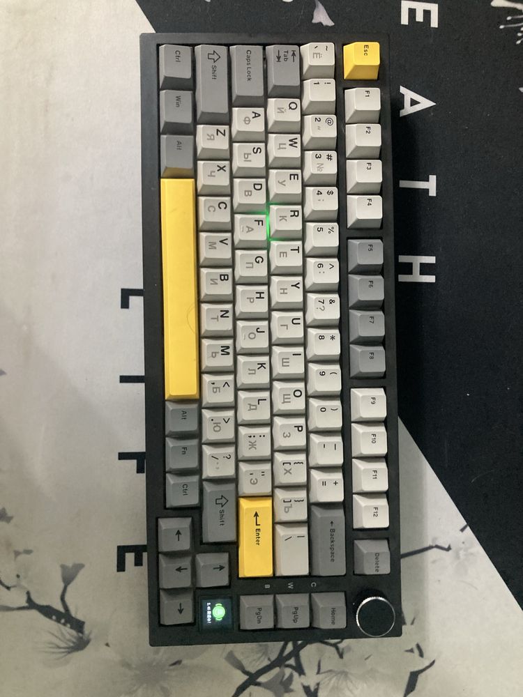 Продам компьютер rtx 4060 с монитором, клавиатурой и с мышкой