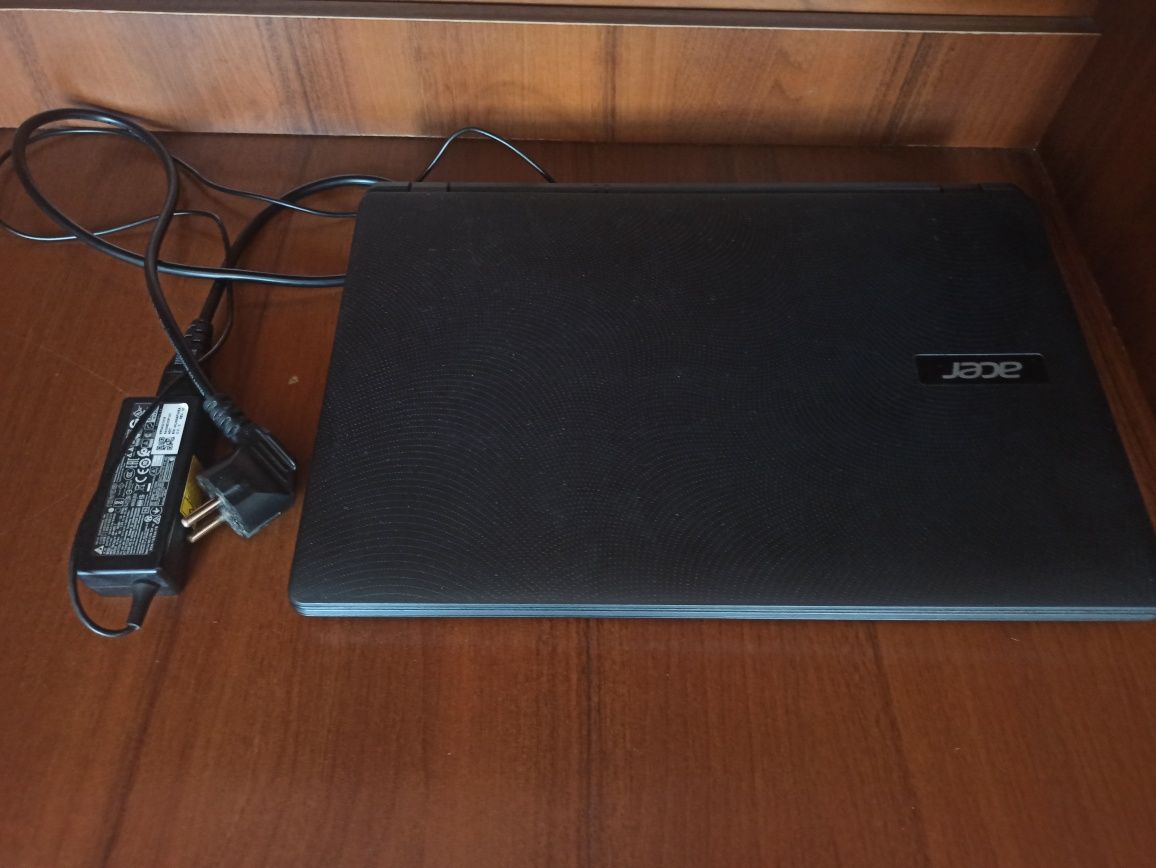 Acer Extensa 2519