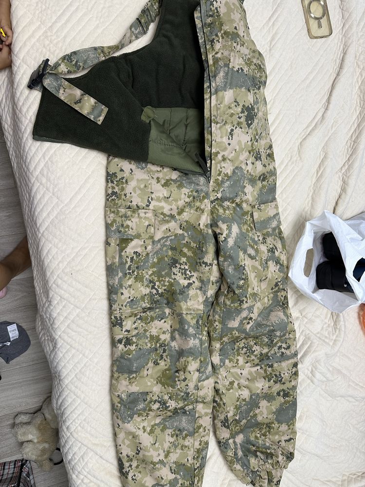 Продам утепленные штаны ,мужские