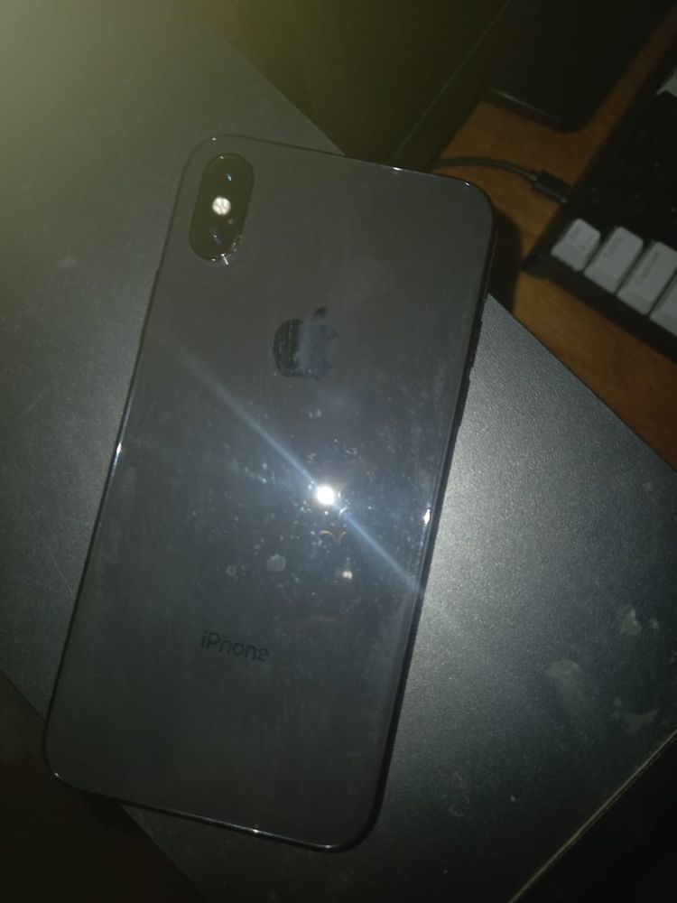 iPhone X 64 GB akb 74