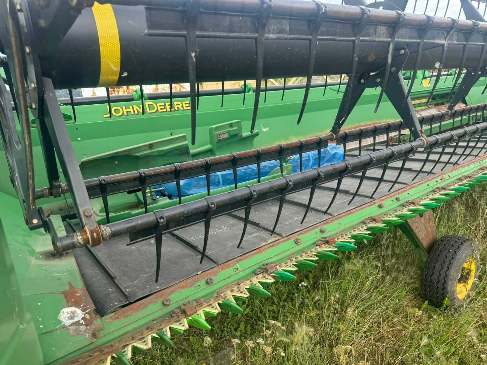 Жатка John Deere 630D
