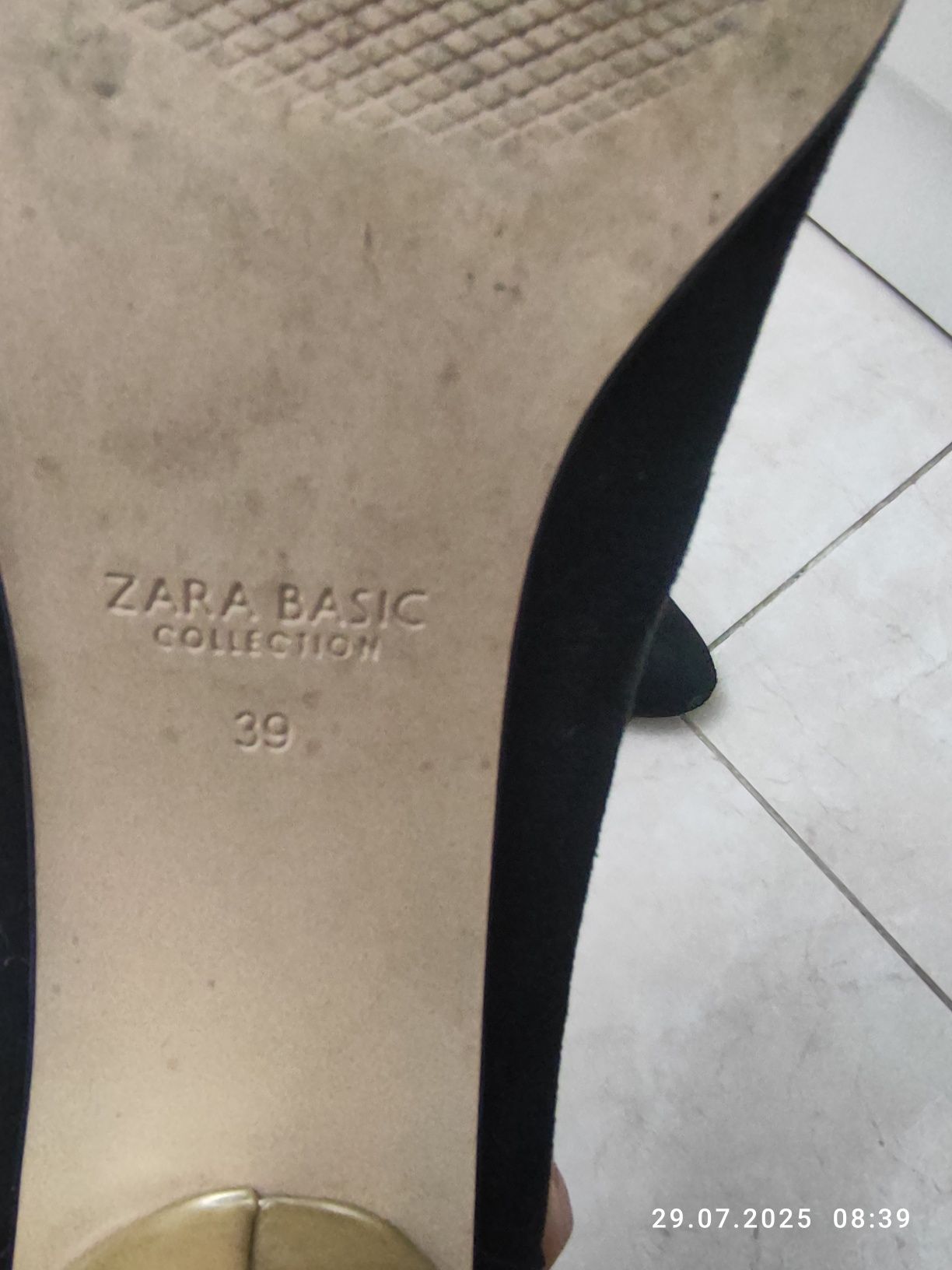 Осенни ботинки Zara