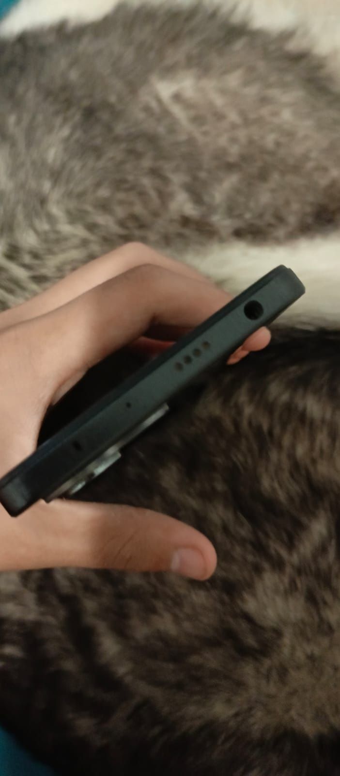 Poco x5 pro Треснут дисплей
