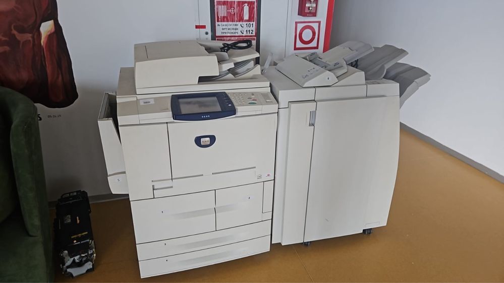 Продам принтер Xerox 4595