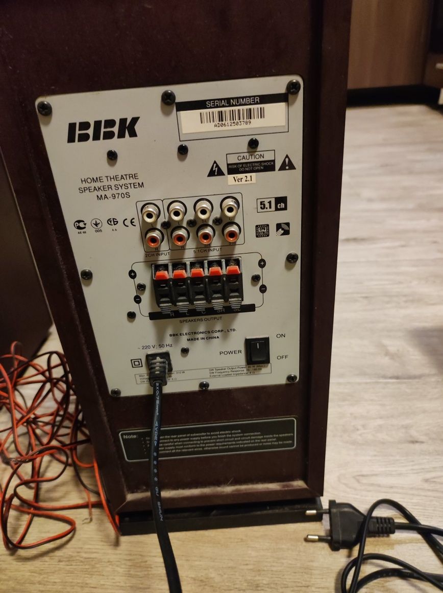 Динамики BBK , 5.1 отличный звук , состояния новых