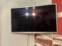 Телевизор artel 81 см (не эксплуатировался)