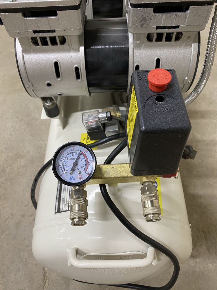 Компрессор безмасляный IVT AC-83/3-OF