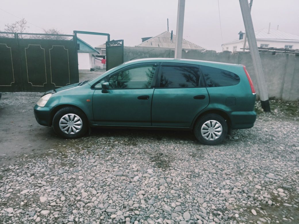 Семейное авто,в хорошем состояний не капризная без вложений,вариант на